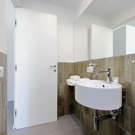 Casa de hóspedes Youcomehere - Montebello Roma