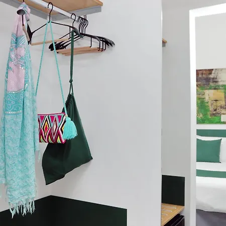 Youcomehere - Montebello בית הארחה רומא