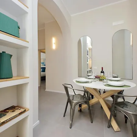 Youcomehere - Montebello בית הארחה 4*