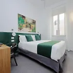 Affittacamere Youcomehere - Montebello 4*